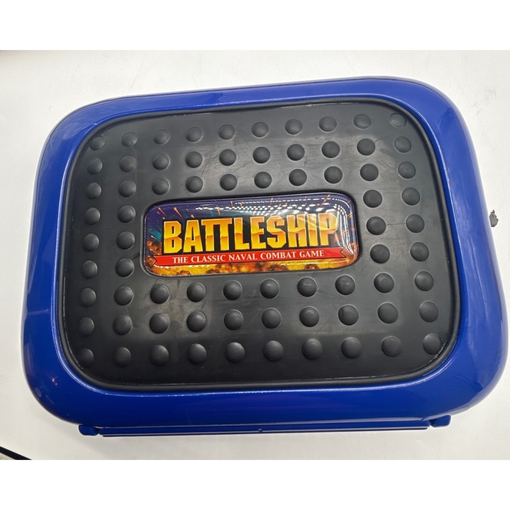 Hasbro Battleship Classic Naval Combat Game 2007 Complete 10 Ships